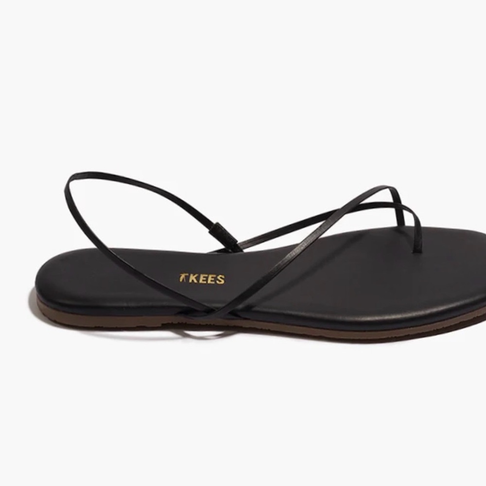TKEES Black Minimal Strap Square-Toe Sandals - Picture 2 of 6